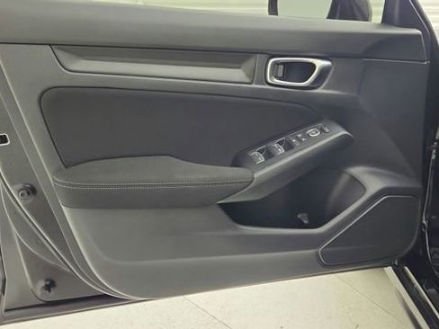 Used 2024 Honda Civic Sport image 17