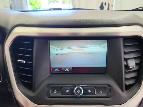 Used 2017 GMC Acadia SLE FWD image 25