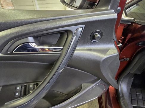Used 2019 Buick Cascada Premium FWD image 13