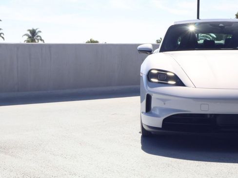 Certified 2025 Porsche Taycan w/ Storage Package RWD image 12