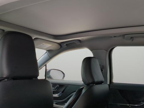 Used 2022 Lincoln Corsair AWD w/ Premium Package image 21