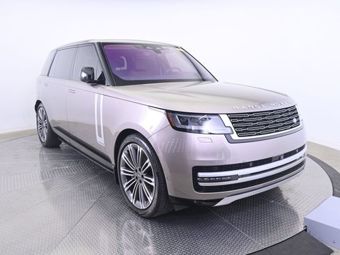 Used 2023 Land Rover Range Rover Long Wheelbase Autobiography AWD/4WD image 9
