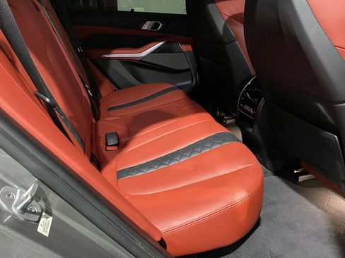 Used 2021 BMW X5 M w/ Executive Package image 7