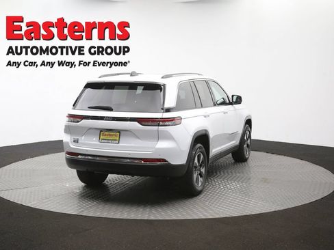Used 2023 Jeep Grand Cherokee 4WD 4xe image 46
