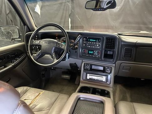 Used 2003 GMC Yukon XL SLT w/ 1SD Preferred Equipment Group AWD/4WD image 20