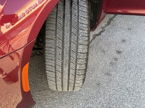 Used 2021 Chrysler 300 Touring L image 15