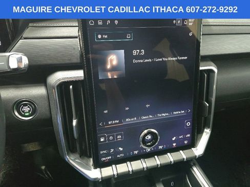 Used 2024 GMC Acadia Elevation w/ Luxury Package AWD/4WD image 24