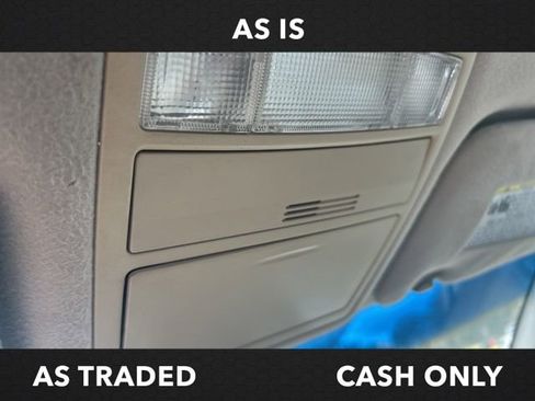 Used 2011 Toyota Camry LE image 16