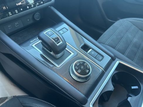 Used 2023 Mitsubishi Outlander Ralliart image 25