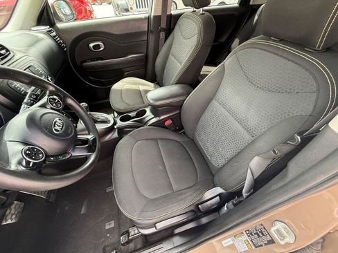 Used 2014 Kia Soul + w/ UVO w/Eservices Package FWD image 12