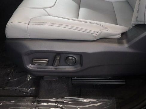 New 2026 Toyota Tundra Limited AWD/4WD image 12