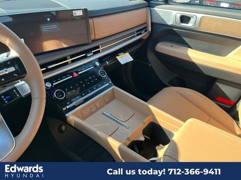 New 2025 Hyundai Santa Fe Limited image 25