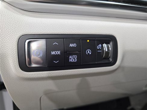 New 2026 GMC Terrain Denali w/ LPO, Black Badging Package image 26