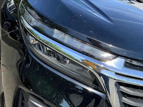 Used 2024 Chevrolet Equinox LS AWD/4WD image 23