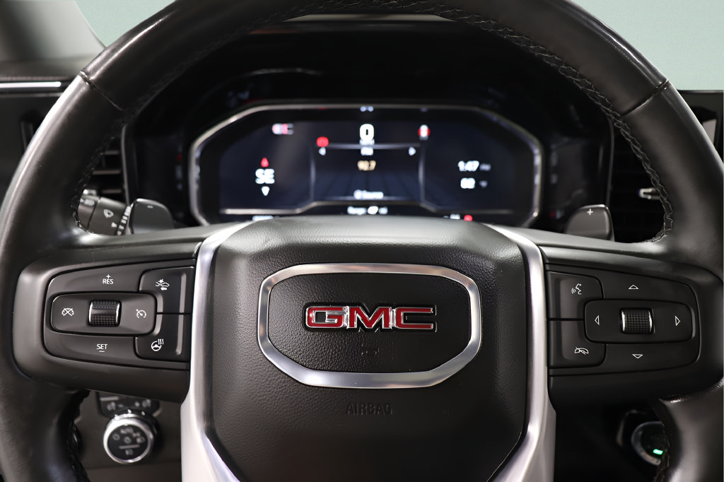 Used 2024 GMC Sierra 1500 Elevation w/ Elevation Premium Package AWD/4WD image 11