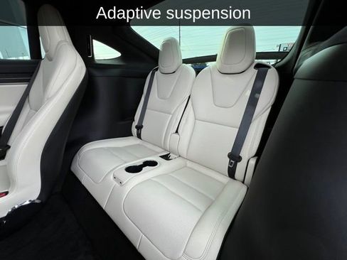 Used 2024 Tesla Model X Plaid image 3