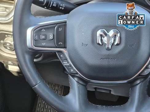 Used 2025 RAM 1500 Laramie AWD/4WD image 15