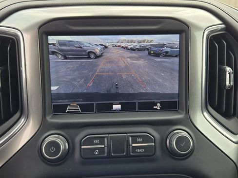 Used 2020 Chevrolet Silverado 1500 LT Trail Boss AWD/4WD image 15