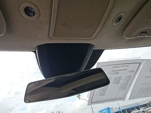 Used 2015 Tesla Model S 85D image 22