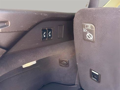Used 2019 Lexus RX 350L FWD image 38