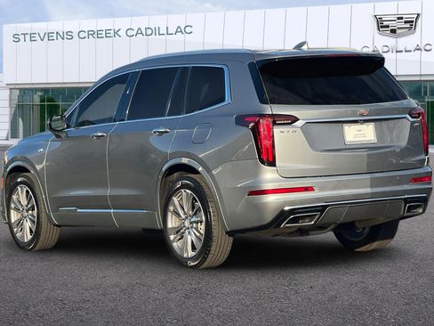 Certified 2025 Cadillac XT6 Premium Luxury image 5