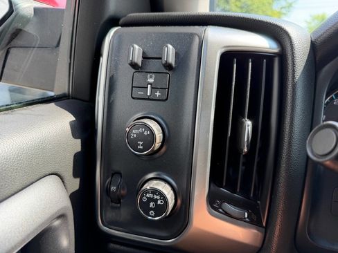 Used 2017 Chevrolet Silverado 1500 LT w/ All Star Edition AWD/4WD image 11