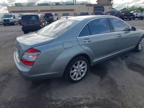 Used 2007 Mercedes-Benz S 550 image 8