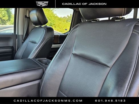Used 2017 Ford F150 Lariat RWD image 5