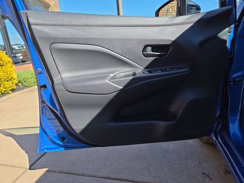 Used 2024 Nissan Versa S w/ Trunk Package image 15