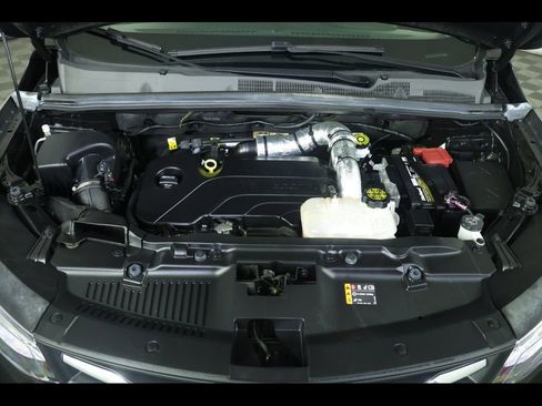 Used 2022 Chevrolet Trax LT w/ Driver Confidence Package image 18