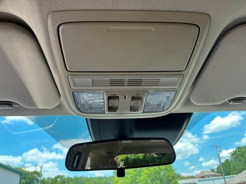 Used 2019 Honda CR-V EX image 26