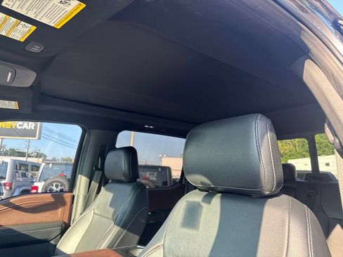 Used 2021 Ford F150 Lariat w/ Equipment Group 502A High AWD/4WD image 20