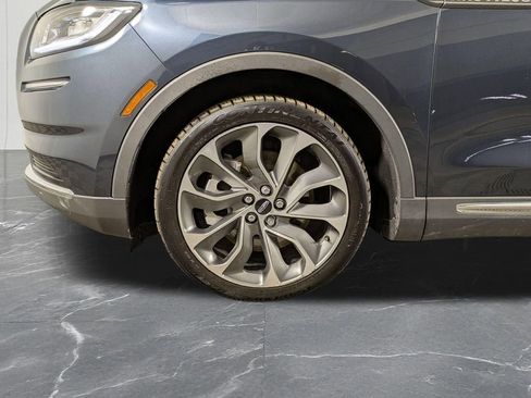 Used 2022 Lincoln Nautilus Reserve image 34