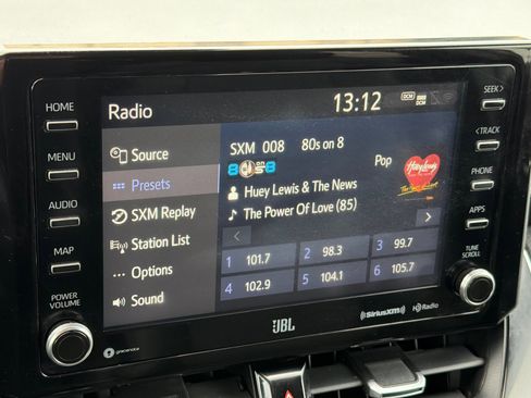 Used 2022 Toyota Corolla Cross XLE image 18