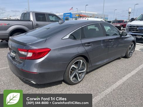 Used 2018 Honda Accord Sport image 10