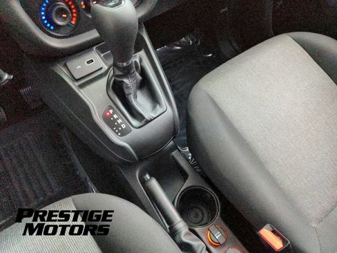 Used 2021 RAM ProMaster City Tradesman SLT w/ Window Group 05 FWD image 21