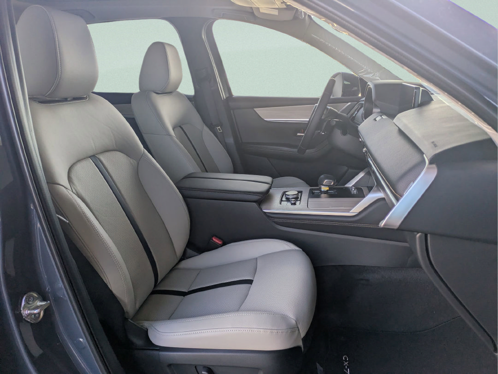 New 2025 MAZDA CX-70 Plug-In Hybrid w/ Premium Pkg AWD/4WD image 14