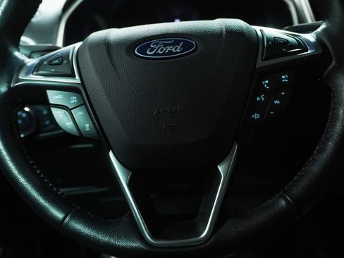 Used 2019 Ford Edge SEL w/ Equipment Group 201A FWD image 16
