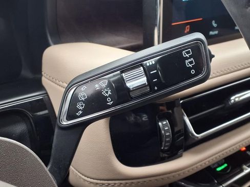 Certified 2023 Lincoln Nautilus Reserve AWD/4WD image 19
