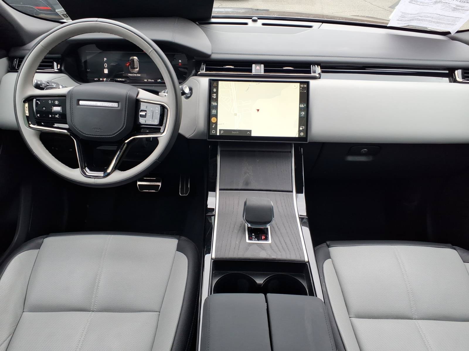 Certified 2026 Land Rover Range Rover Velar Dynamic SE AWD/4WD image 4