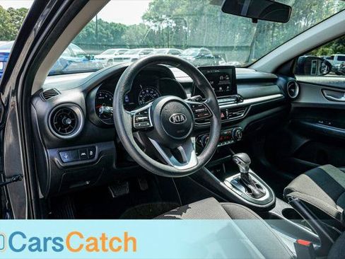 Used 2019 Kia Forte LXS FWD image 19