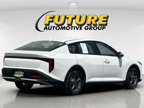 Certified 2025 Kia K4 LXS image 4