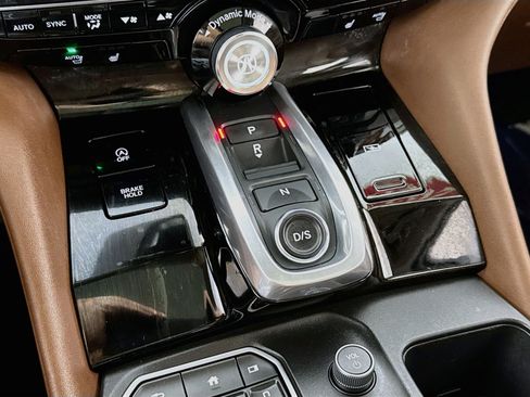 Used 2023 Acura MDX SH-AWD w/ Technology Package image 22