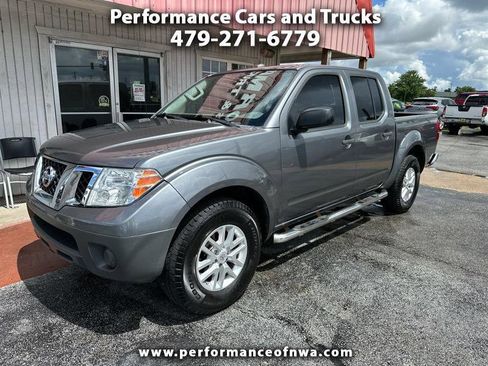 Used 2018 Nissan Frontier SV RWD image 1