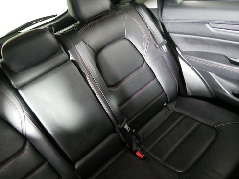 Used 2025 MAZDA CX-5 Carbon Edition image 14