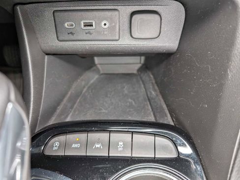 Used 2023 Buick Encore GX Essence w/ Experience Buick Package image 30