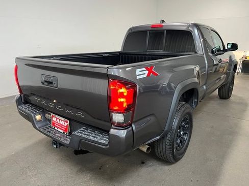 Used 2020 Toyota Tacoma SR w/ SX Package RWD image 3