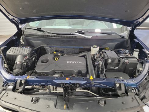 Certified 2022 Chevrolet Equinox LS w/ LS Convenience Package image 12