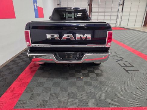 Used 2017 RAM 3500 Laramie Longhorn image 20