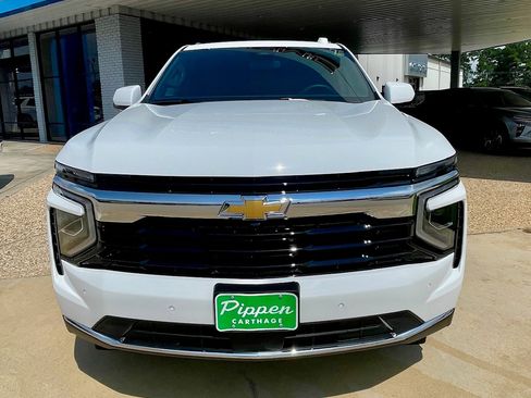 New 2025 Chevrolet Tahoe LS image 3